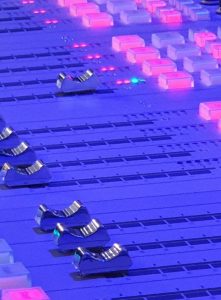 'Beziehungsweise ... - es hängt alles mit allem zusammen ' - Im Studio Thekla Rotermund-Capar und Martin Müller